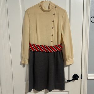 Vintage 1960s/70s Dress, fits like a Small